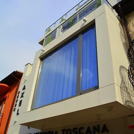 מלון דירות Alex Palace 4*