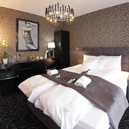 Alex Palace Dziwnow