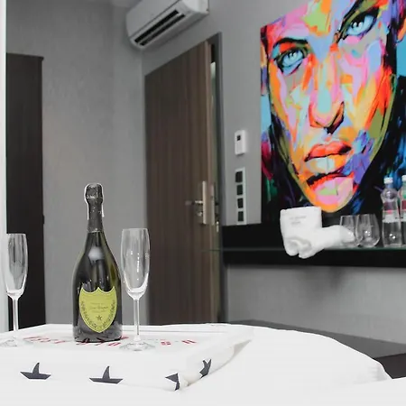 מלון דירות Alex Palace Dziwnów